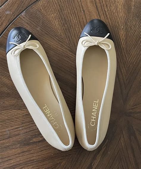 ballerine chanel blanche|Chanel flats price euro.